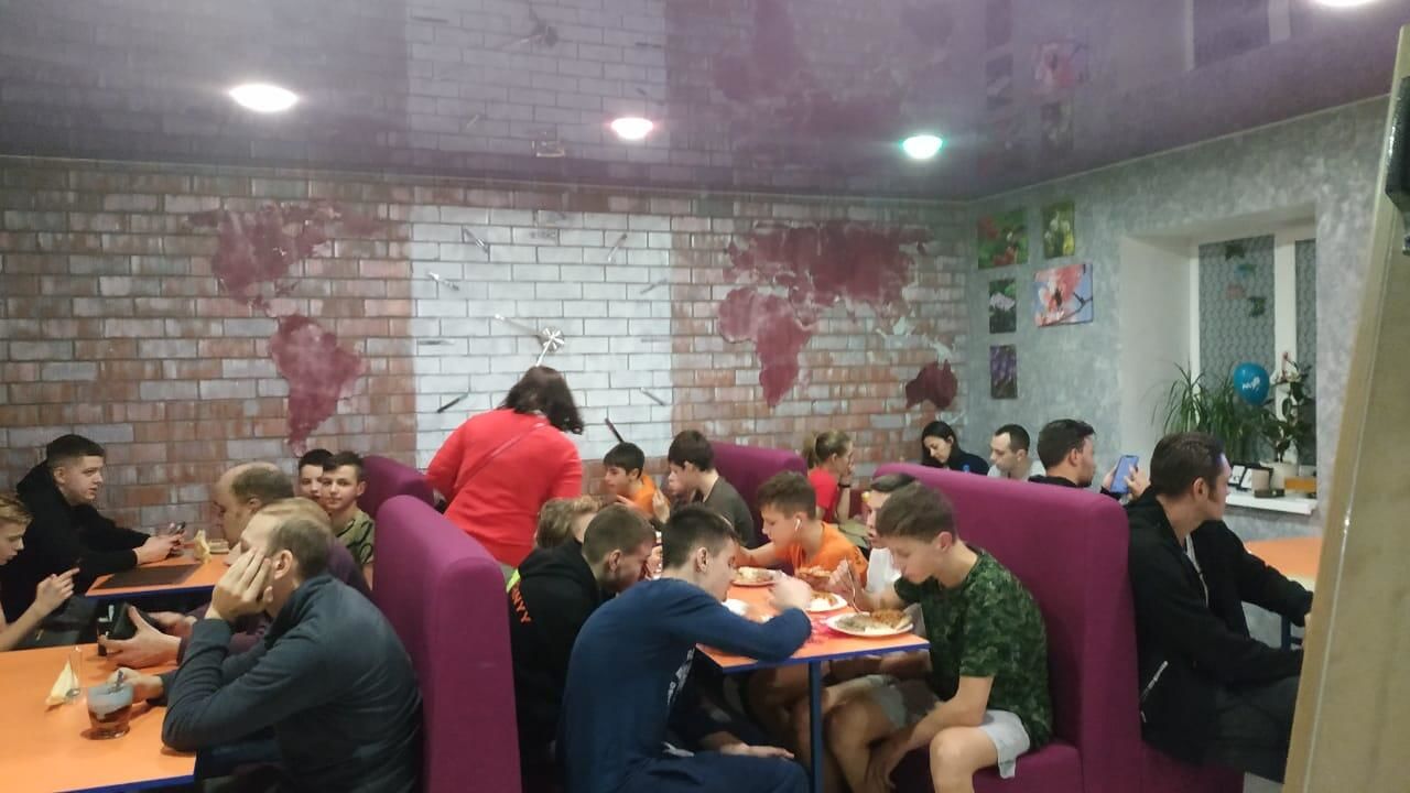 Хостелы Sweet Home Днепр-5