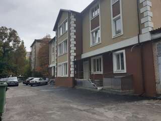 Хостелы Sweet Home Днепр Кровать в общем номере с 4 кроватями-6